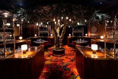Circa Resort & Casino, Забронировать Курортный отель Отели Лас-Вегаса 4 звезды, 4*