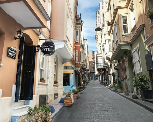Galata Door Hotel, Забронировать Отель Бейоглу Стамбул, рядом с Neve Shalom Synagogue