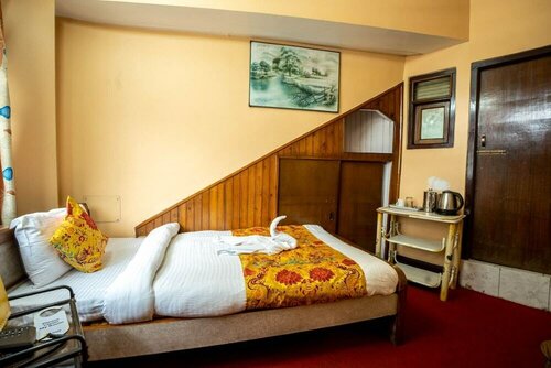 Fennel Red Rose 500 Mts from Mall Road, Prenota Hotel Darjeeling 