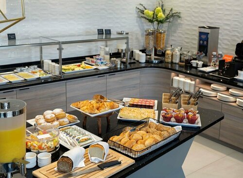 Hampton By Hilton Celle, Забронировать Отель Целле Люнебургская пустошь, рядом с Celle Christmas Market