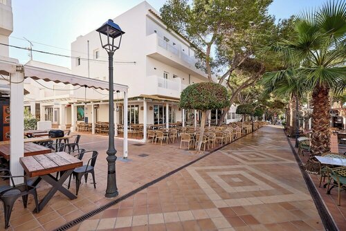 INNER Hostal Es Molí, Book Hotel Santanyi Mallorca