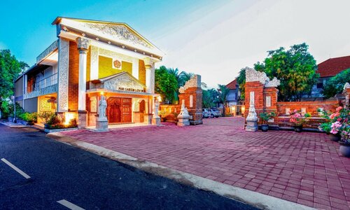 Puri Saron Hotel Baruna Beach Lovina, Book Hotel 3-stjernede hoteller i Bali, 3*