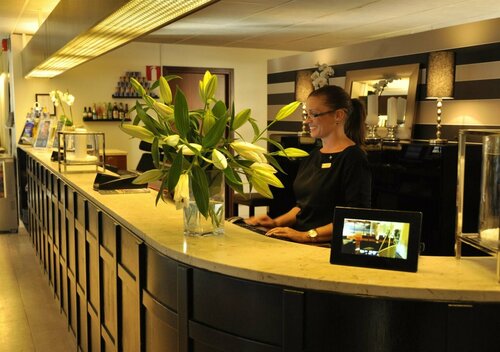 Botanika Uppsala, Reserva ahora Hotel Upsala Provincia de Upsala