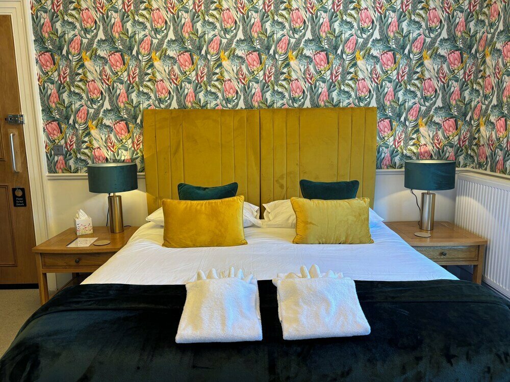 Clarin Guest House