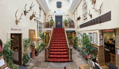 Royal Seven Stars Hotel, Reservar Hotel Hotéis de 3 estrelas em Totnes, 3*