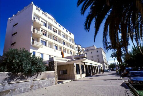 Hotel Mediterraneo, Забронировать Отель Отели Чивитавеккья по системе «всё включено», Всё включено