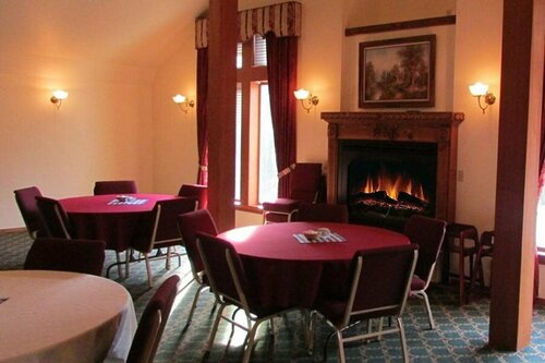 FairBridge Inn & Suites Leavenworth, Забронировать Отель Левенуэрт Leavenworth Ski