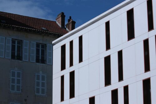 Temporesidence Cathedrale, Забронировать Отель Байонна French Basque Country, рядом с Университет По-э-де-Пе-де-л'Адур