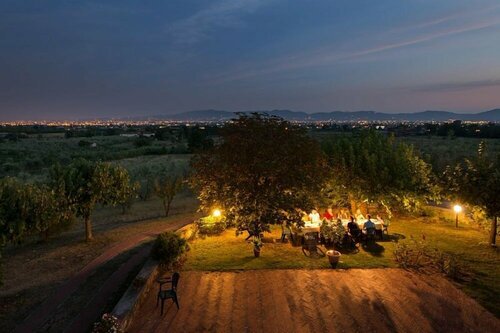 Agriturismo la Torricella, Boek Boerderijverblijf Santomato Toscane