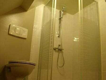 Garden in the City, Prenota Bed & breakfast Hotel a Flanders con parcheggio, Parcheggio