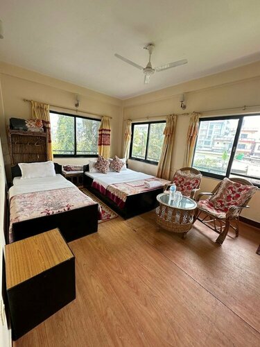 Cherry Garden Pokhara, Забронировать Отель Недорогие отели провинции Гандаки-Прадеш, недорогие