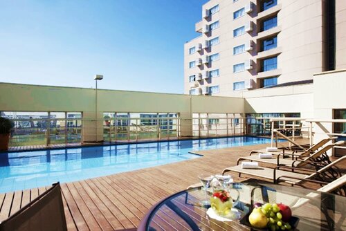 Quality Suites Alphaville, Забронировать Отель Баруэри штат Сан-Паулу