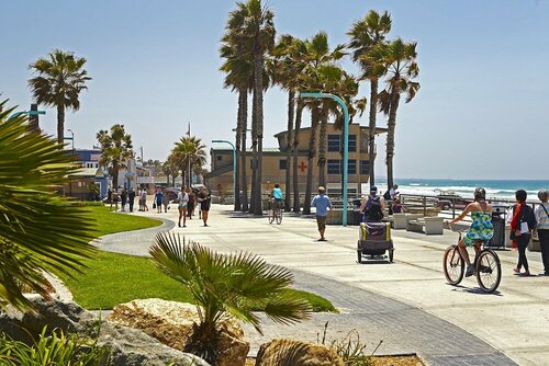 SureStay Hotel by Best Western San Diego Pacific Beach, Забронировать Отель Пасифик-Бич , рядом с Поле для гольфа Мишн-Бэй