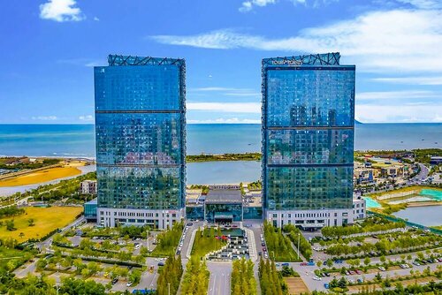 Four Points by Sheraton Qingdao, West Coast, Забронировать Отель Отели Циндао с парковкой, Парковка
