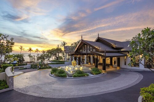 Diamond Cliff Resort & Spa, Rezervasyon Tatil Köyü Patong Sahili Phuket