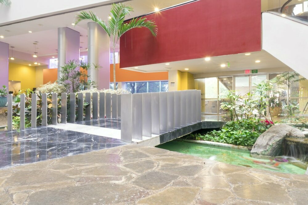 Holiday Inn Parque Fundidora