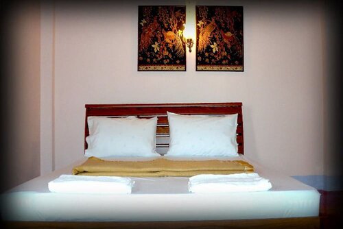 Ds Corner & Guesthouse, Забронировать Отель Недорогие отели Пхукета Таун, рядом с Храм Джуи Туи, недорого