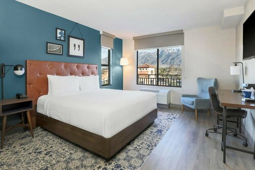 Four Points by Sheraton, Ontario-Rancho Cucamonga, Забронировать Отель Ранчо-Кукамонга штат Калифорния