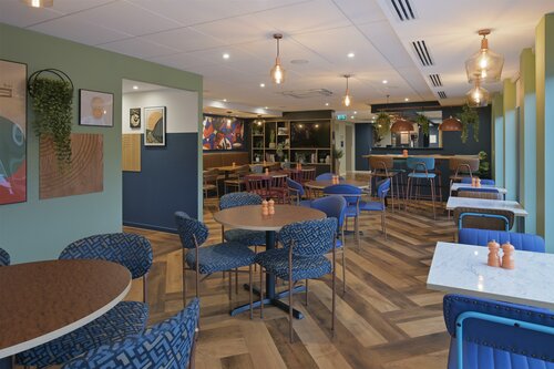 Travelodge Harrogate West Park, Varaa Hotelli Hotellit Merseyside aamiaisella, Aamiainen