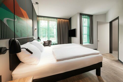 ibis Styles Neckarsulm, Забронировать Отель Неккарзульм Бретцфельд