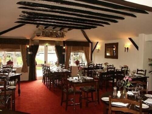 The White Horse, Book Pension Hoteller i Test Valley med parkering, Parkering