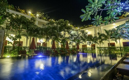 The Moon, Забронировать Курортный отель Бизнес-отели Сиемреап, рядом с Major Cineplex Siem Reap, 4* 5*