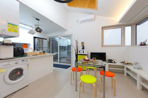 Koin Guesthouse Incheon airport, Prenota Affittacamere Hotel a Gyeonggi-do con parcheggio, Parcheggio