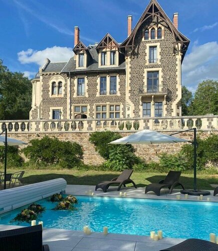 Le Manoir dAlice, Prenota Hotel Parentignat Francia
