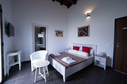 Apollonion Country House, Book Bed and Breakfast Hotels in Sicily with a Pool, Swimming Pool