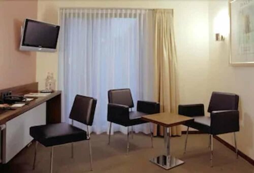 Venusberghotel, Забронировать Отель Венусберг Бонн