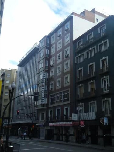 Hostal Cataluña, Забронировать Отель Недорогие отели Сарагосы, рядом с Церковь Санта-Марии Магдалены, недорого
