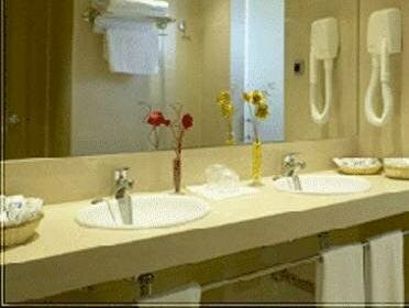 Hotel Reston Valdemoro, Rezervați Hotel Valdemoro Community of Madrid