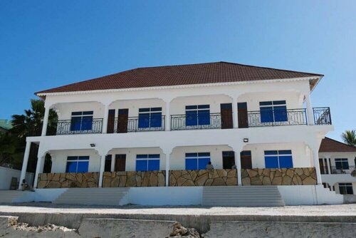 Visitors Inn, Book Bed and Breakfast Hoteller i Pvani region med parkering, Parkering