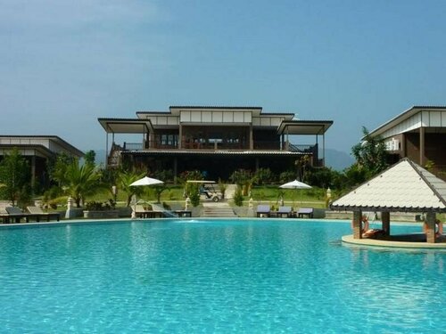 Nakakiri Resort & Spa, Забронировать Курортный отель Хин Дат Река Квай