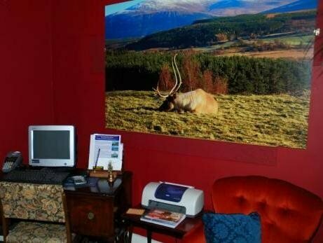Glendruidh House, Book Hotel Hoteller i Scotland med parkering, Parkering