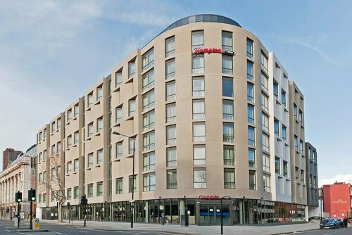 Hampton by Hilton London Waterloo, Забронировать Отель Отели Лондона 3 звезды, рядом с Роупел-стрит, 3*