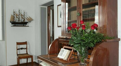 Residenza dEpoca Palazzo Fineschi Sergardi, Забронировать Отель Сиена Siena Area, рядом с Церковь Святого Христофора