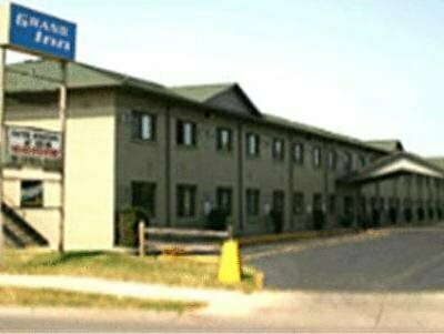 Grand Inn