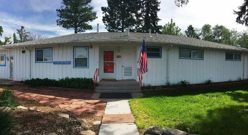 Canyon Inn - Downtown Los Alamos, Забронировать Гостевой дом Лос-Аламос Нью-Мексико