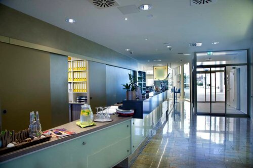 Best Western Plus Hotel Bremerhaven, Забронировать Отель Отели Бремерхафен с завтраком, рядом с Fischraeucherei Franke, Завтраки