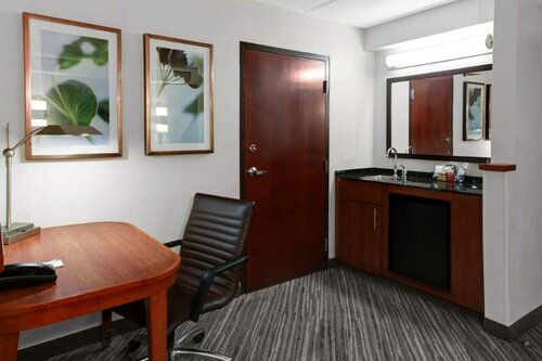 Hyatt Place Albuquerque Airport, Забронировать Отель Альбукерке Нью-Мексико