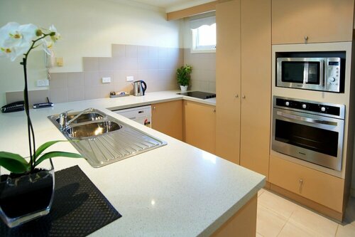 Comfort Apartments Royal Gardens, Забронировать Апартаменты/квартира Апартаменты Мельбурна, рядом с Старая тюрьма Мельбурна, Апартаменты/квартира