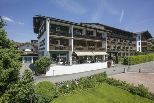 Sporthotel Austria, Rezervați Hotel Hoteluri în Kitzbuhel cu piscină, Piscină