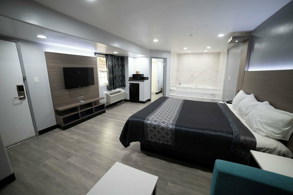 Travelodge Ontario