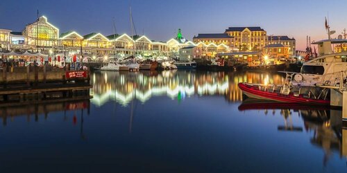 Holiday Inn Express Cape Town City Centre by IHG, Забронировать Отель Кейптаун Центр Кейптаун, рядом с Cape Town Train Station