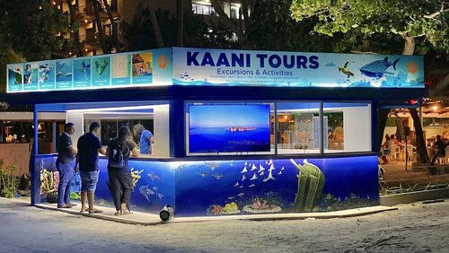 Kaani Palm Beach, Foglalás Szálloda Szállodák Kaafu Atoll medencével, Uszoda