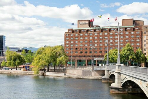 Sheraton Stockholm Hotel, Забронировать Отель СПА-отели Стокгольма, рядом с Королевский сад, SPA-услуги