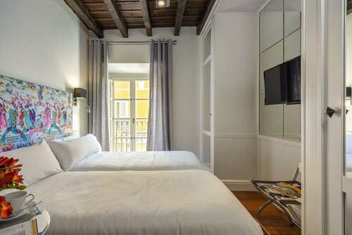 Hotel Casa Del Poeta, Забронировать Бутик-отель Старый город Севилья, рядом с Место рождения Диего Веласкеса