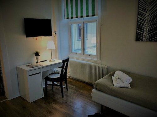 Järnvägshotellet Skara City stay, Book Bed and Breakfast  