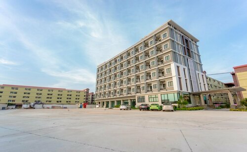 Grand Inter Hotel, Rezervovat Hotel Hotely v Central Thailand s parkováním, Parkování